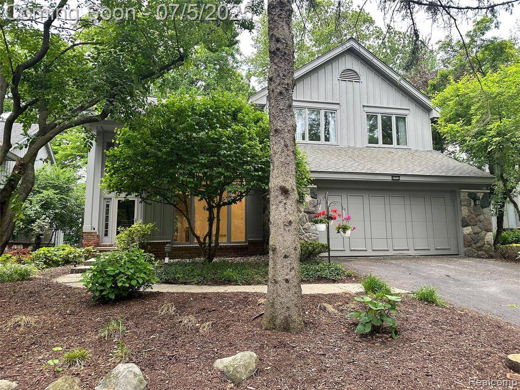 4908 Fairway Ridge Circle, West Bloomfield, MI 48323
