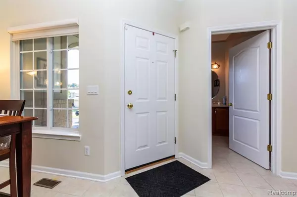 West Bloomfield, MI,5959 Bella Vista Drive