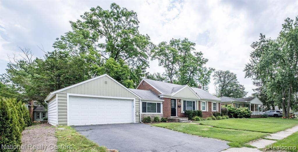 Novi, MI 48335,24010 Pickett Avenue