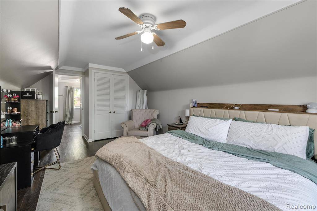Oak Park, MI 48237,8600 Saratoga Street