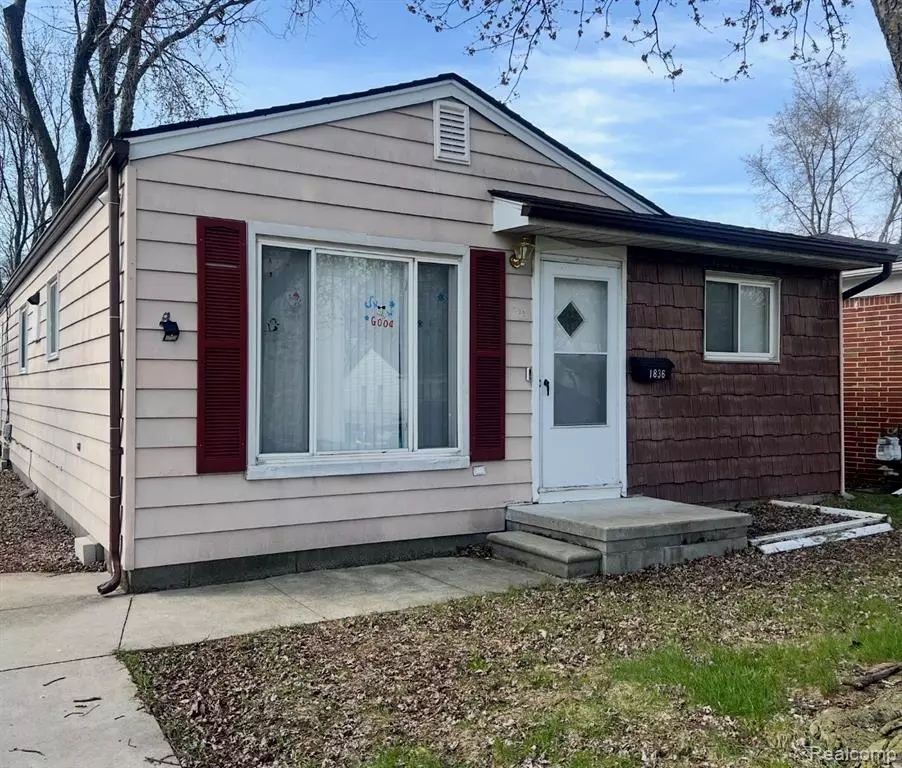 Hazel Park, MI 48030,1836 E Milton Avenue