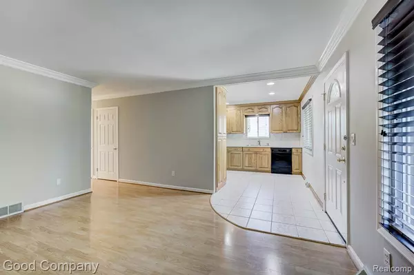 Ferndale, MI 48220,2416 Bonner Street