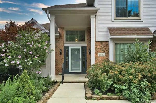 Troy, MI 48085,6942 Norton Drive