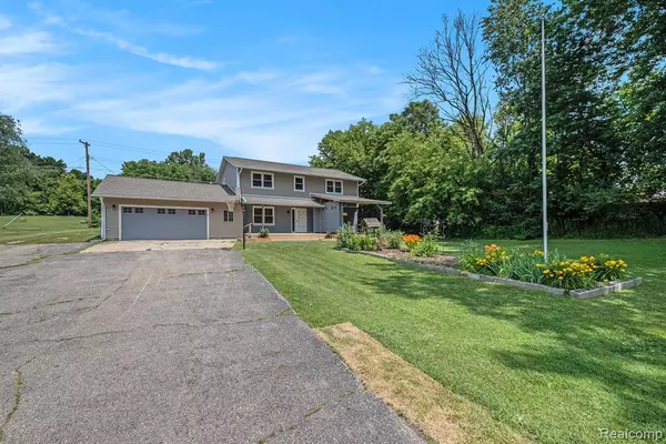 Lapeer, MI 48446,3596 Hunt Road