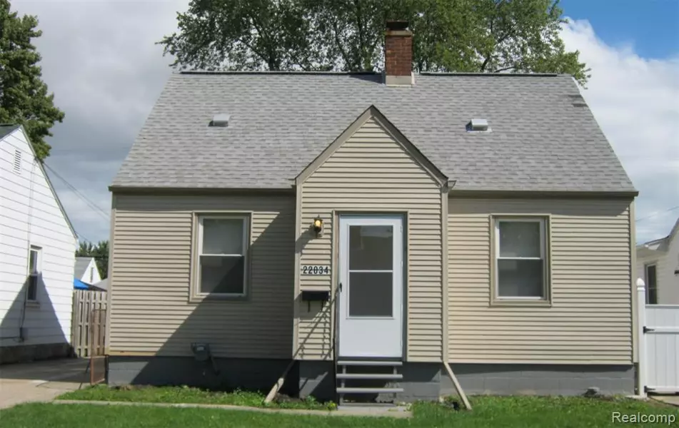 22034 lambrecht Avenue, Eastpointe, MI 48021