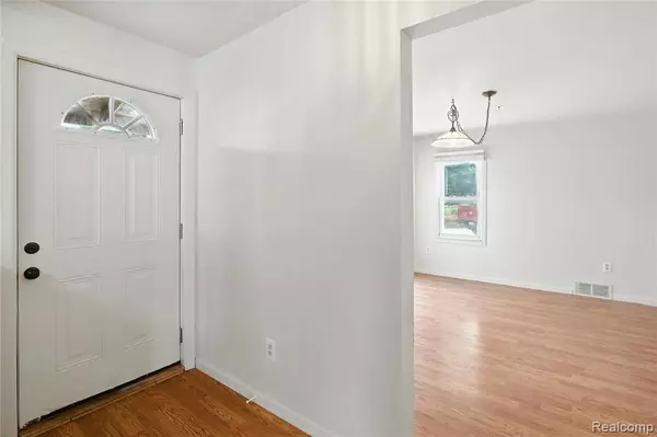 Walled Lake, MI 48390,420 Wellsboro Street