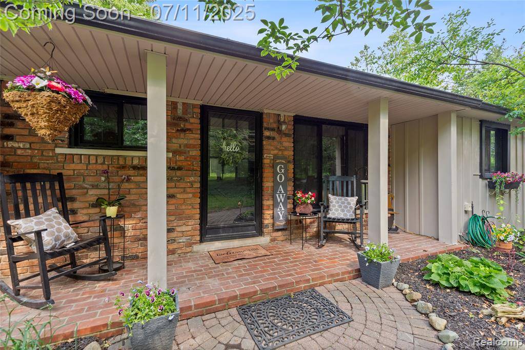 Rochester Hills, MI 48306,1300 N Livernois Road