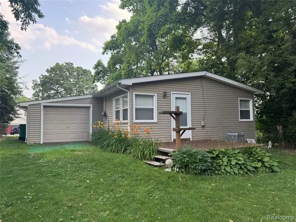 Commerce Twp, MI 48382,8124 Eldora Boulevard