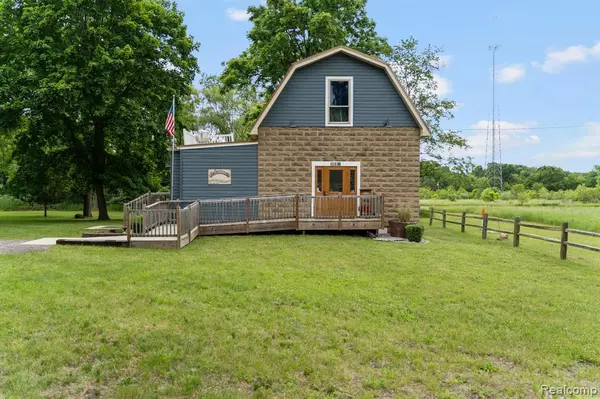 Stockbridge, MI 49285,915 S Clinton Street