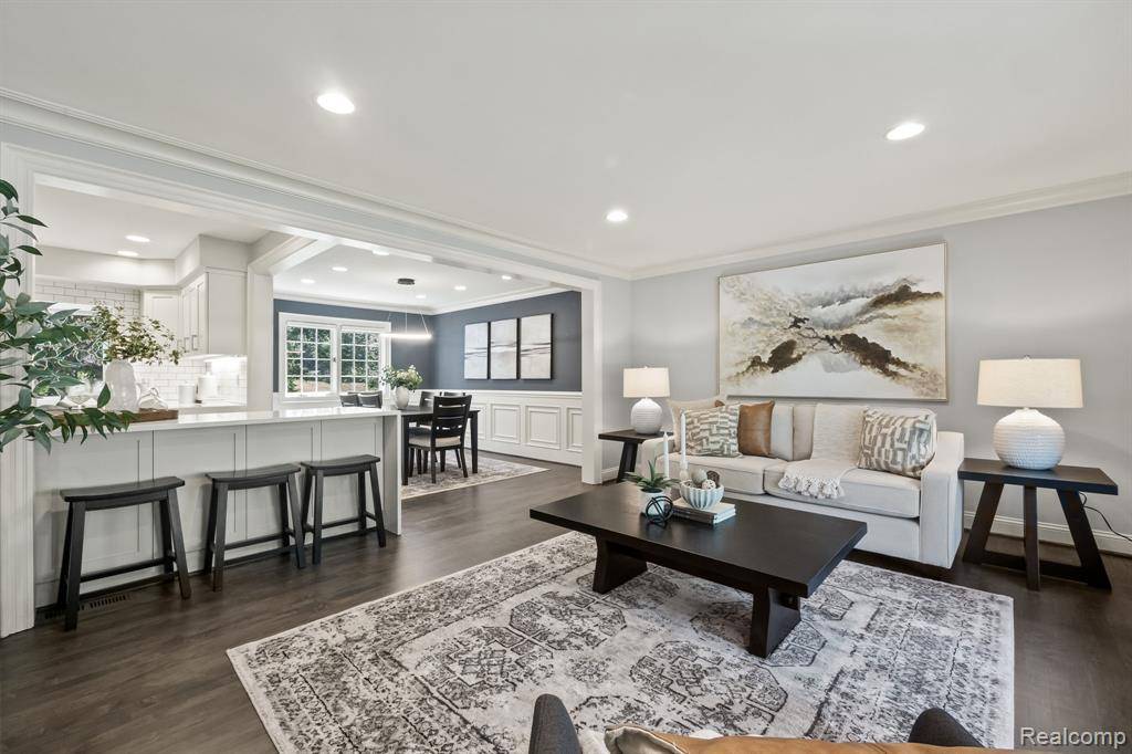 Bloomfield Hills, MI 48302,4728 Brafferton Drive