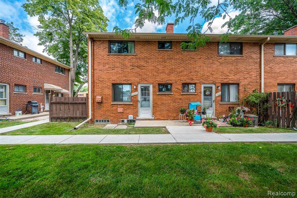 Madison Heights, MI 48071,29225 Tessmer Court