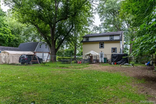 Belleville, MI 48111,16380 Sumpter Road