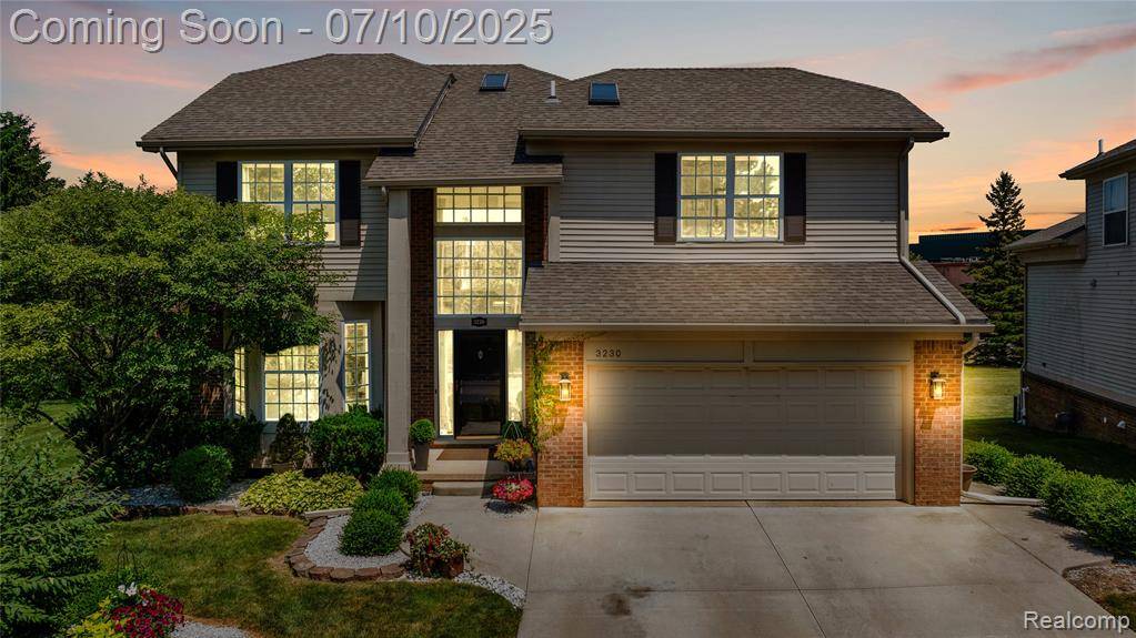 3230 Lynhurst Court, Rochester, MI 48306