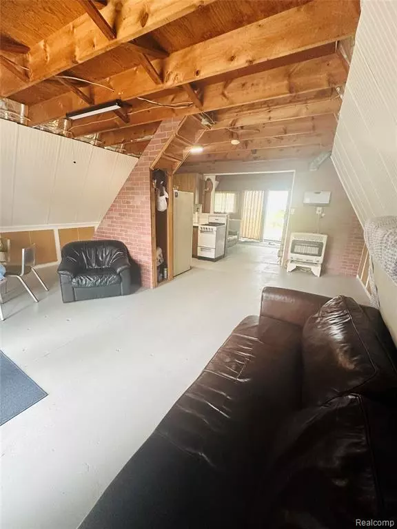 Harrison, MI 48625,4425 E Cranberry Lake Road
