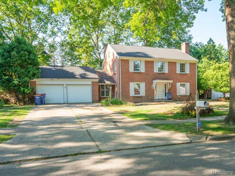 2150 Onekama SE Drive, Grand Rapids, MI 49506