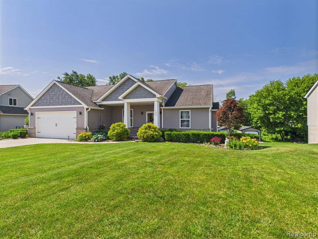 Goodrich Vlg, MI,7470 Tara Court