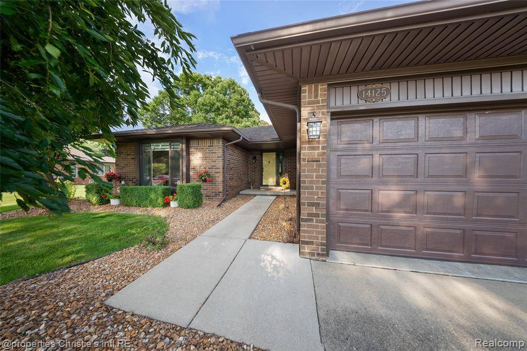 Sterling Heights, MI 48313,14125 Bangor Drive