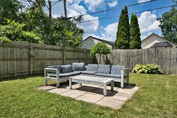 Ferndale, MI 48220,3263 Goodrich Street