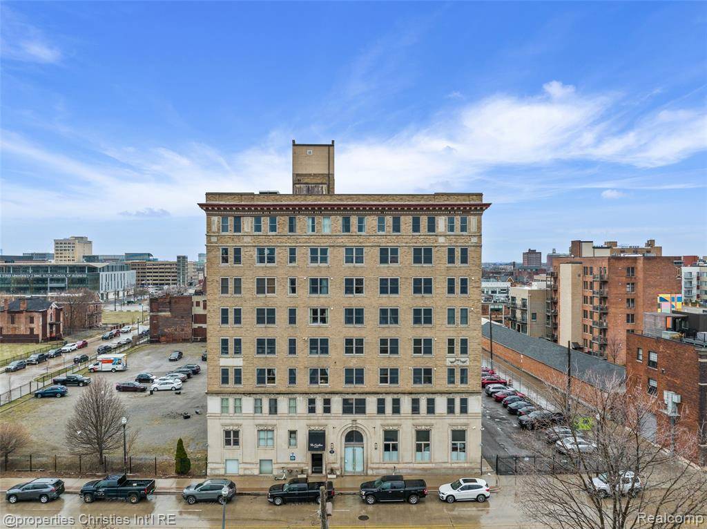 2915 John R Street, Detroit, MI 48201