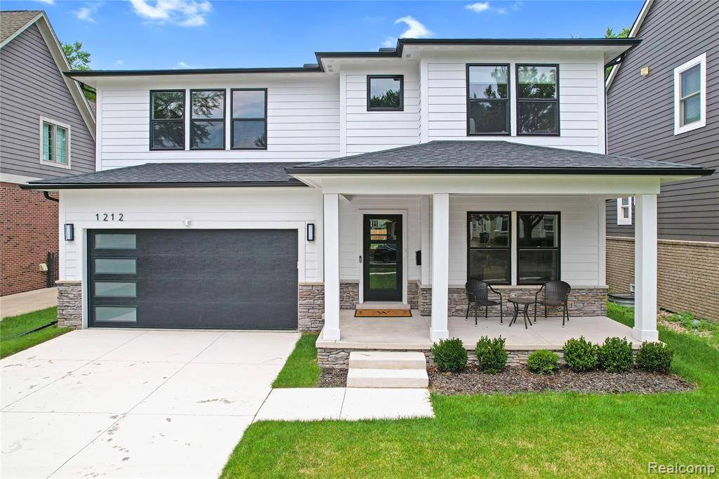 1212 Royal Avenue, Royal Oak, MI 48073