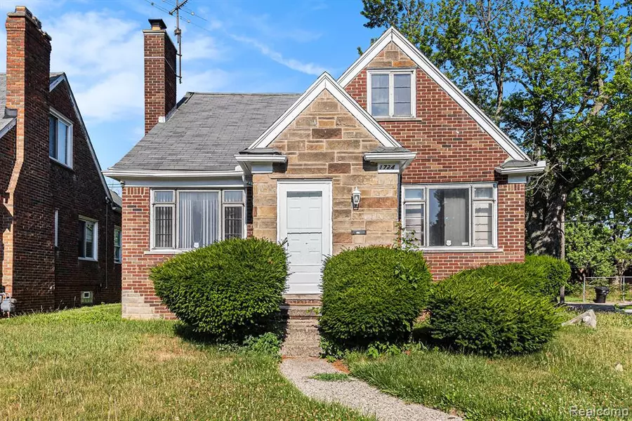 17241 Rowe Street, Detroit, MI 48205