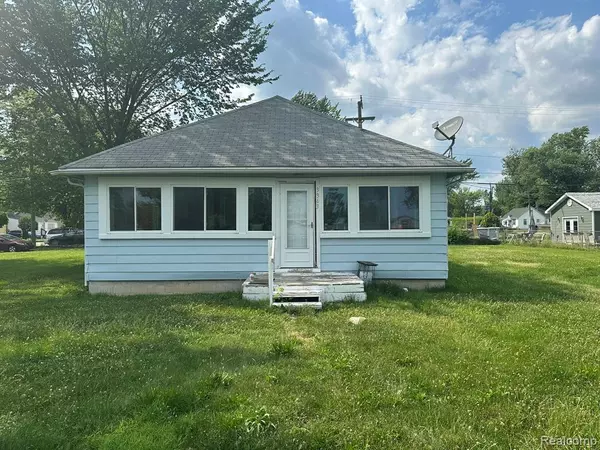 Monroe, MI 48162,3363 Parkwood Avenue