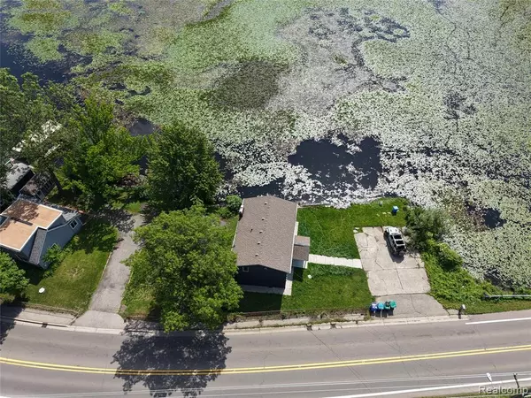 Commerce Twp, MI 48382,3545 Union Lake Road