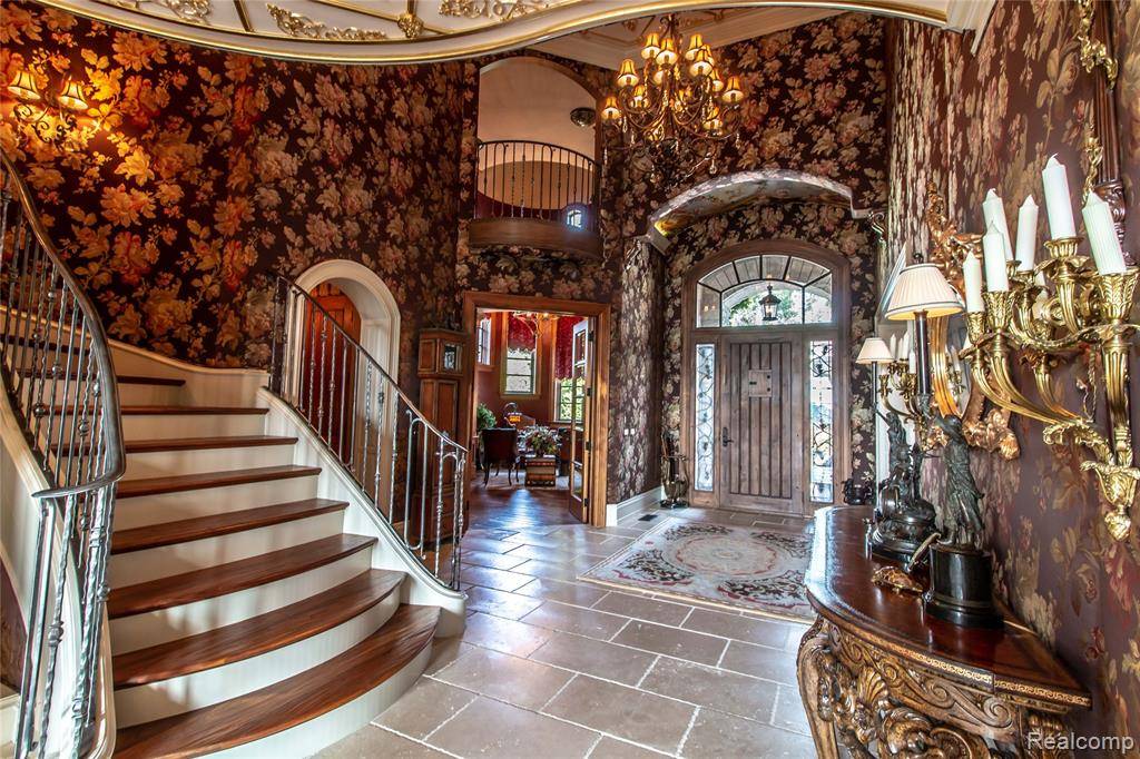 Bloomfield Hills, MI 48302,2756 Turtle Bluff Drive