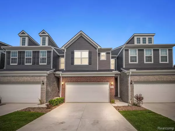 4837 GLENORA Drive, Lake Orion, MI
