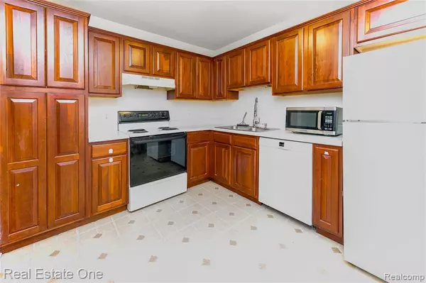Taylor, MI,16435 Terrace Village Drive