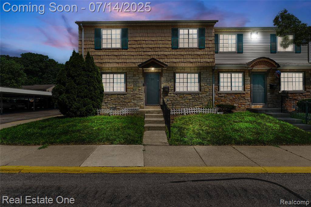 16435 Terrace Village Drive, Taylor, MI