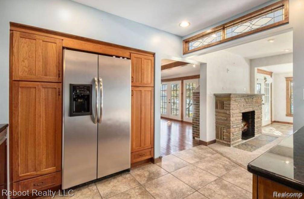 West Bloomfield, MI,2739 Lakeridge