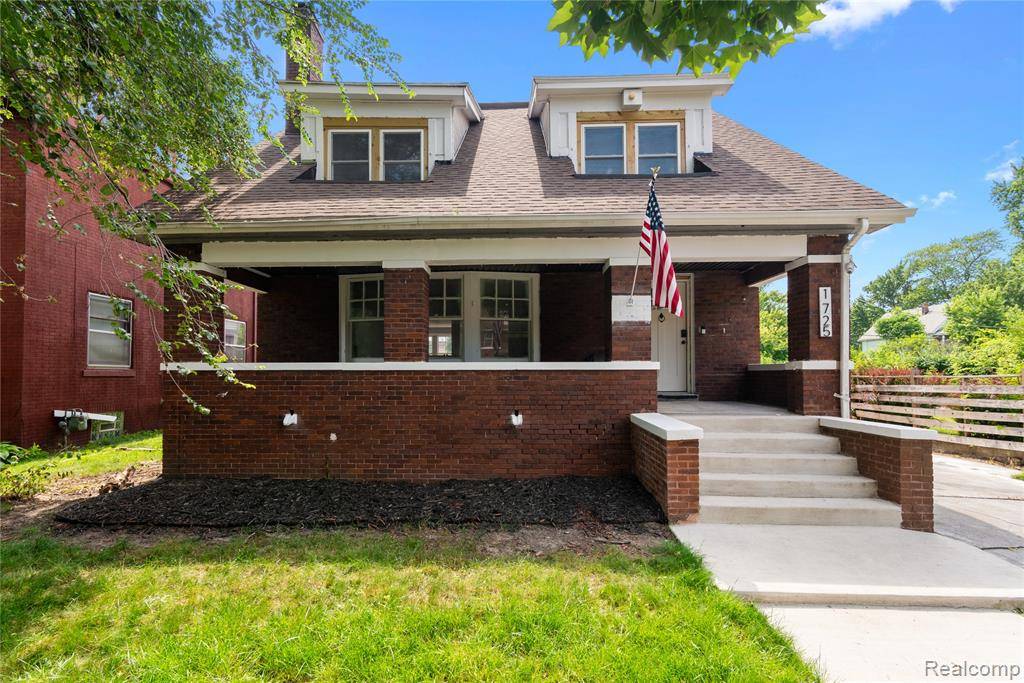 1725 Seyburn Street, Detroit, MI 48214