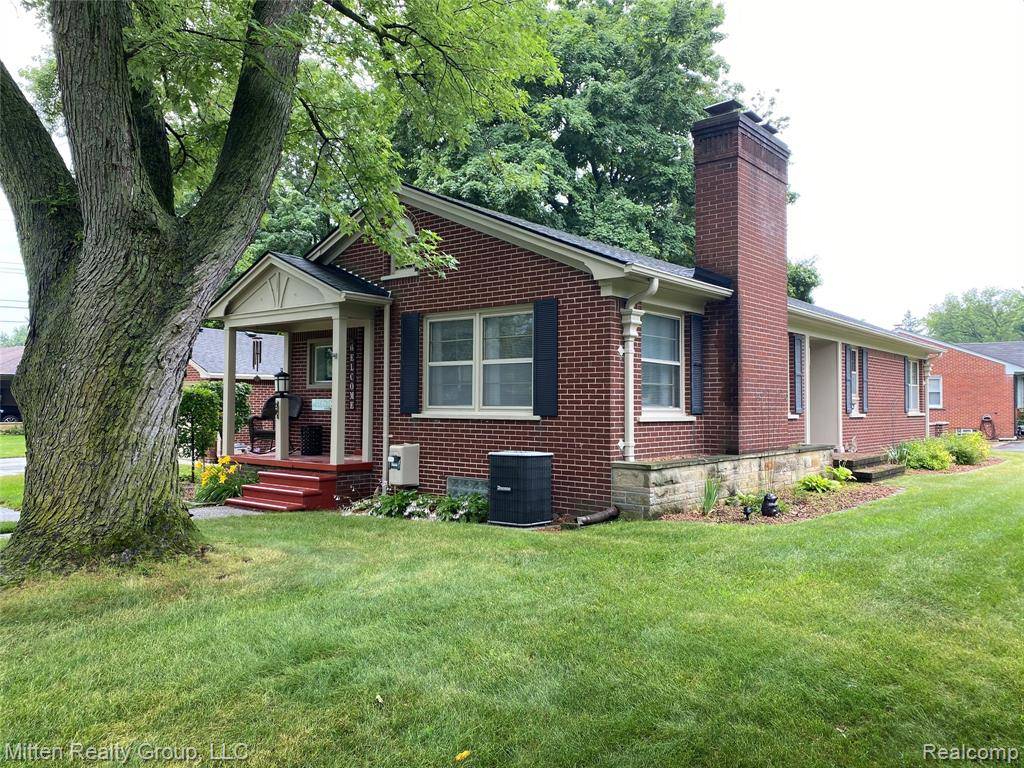 Plymouth, MI 48170,41079 E Ann Arbor Trail