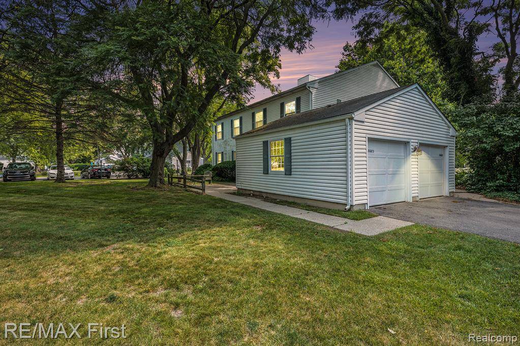 38683 Bayside Court, Clinton Twp, MI 48038