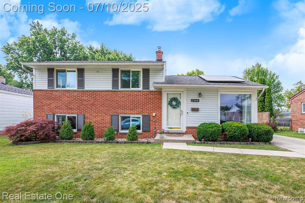 2344 Winston, Sterling Heights, MI 48310