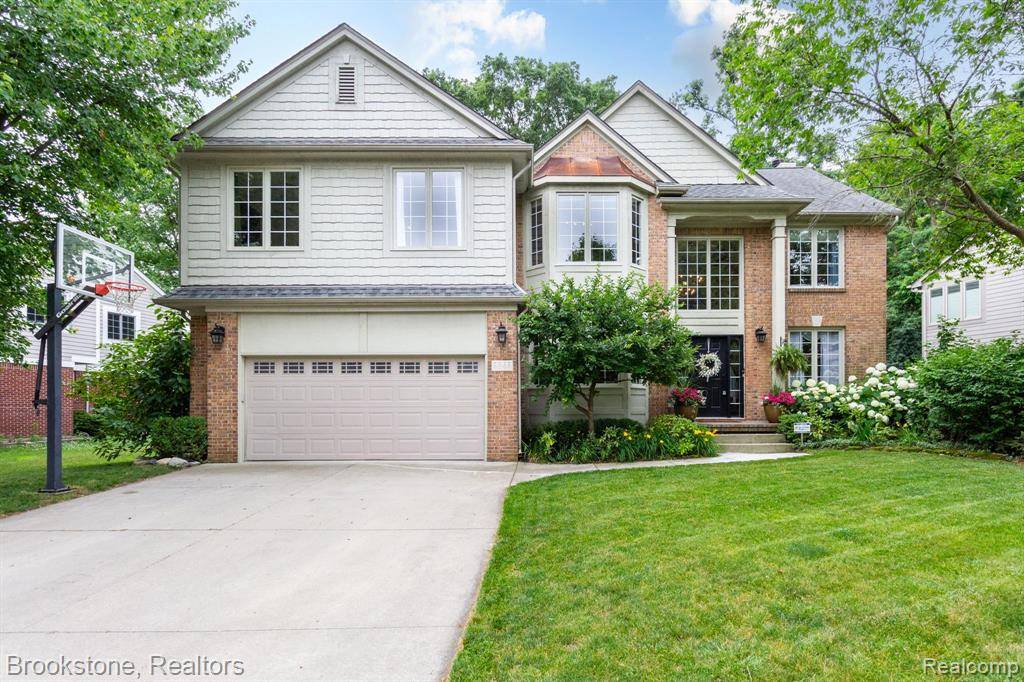 3845 Beechcrest, Rochester Hills, MI 48309