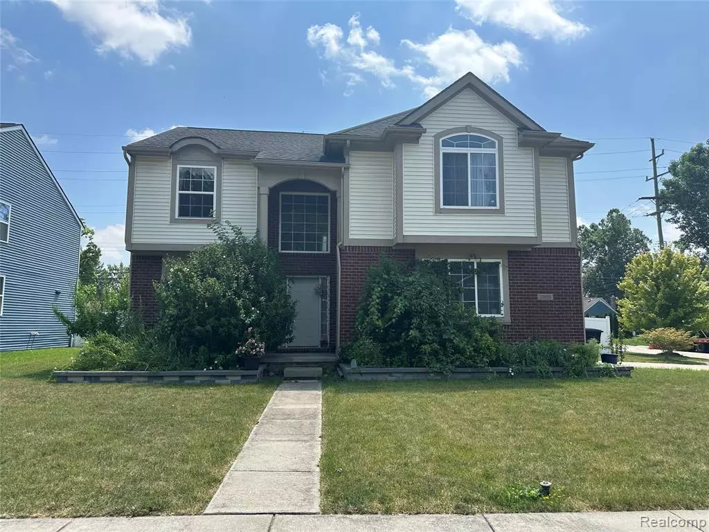 Westland, MI,33555 Birchlawn