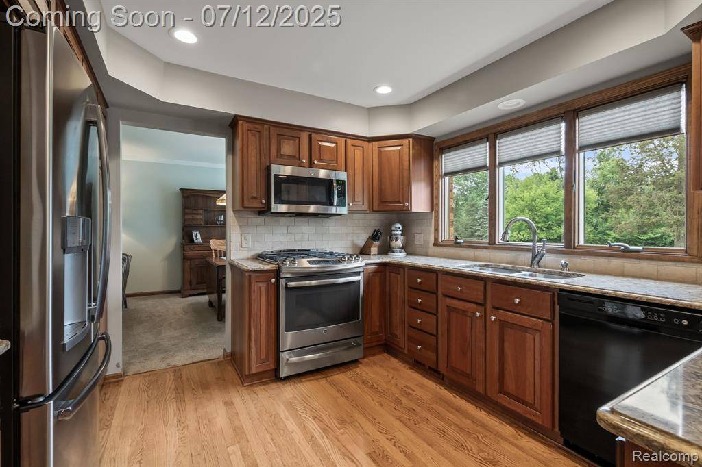Commerce Twp, MI 48382,2165 Jason Drive