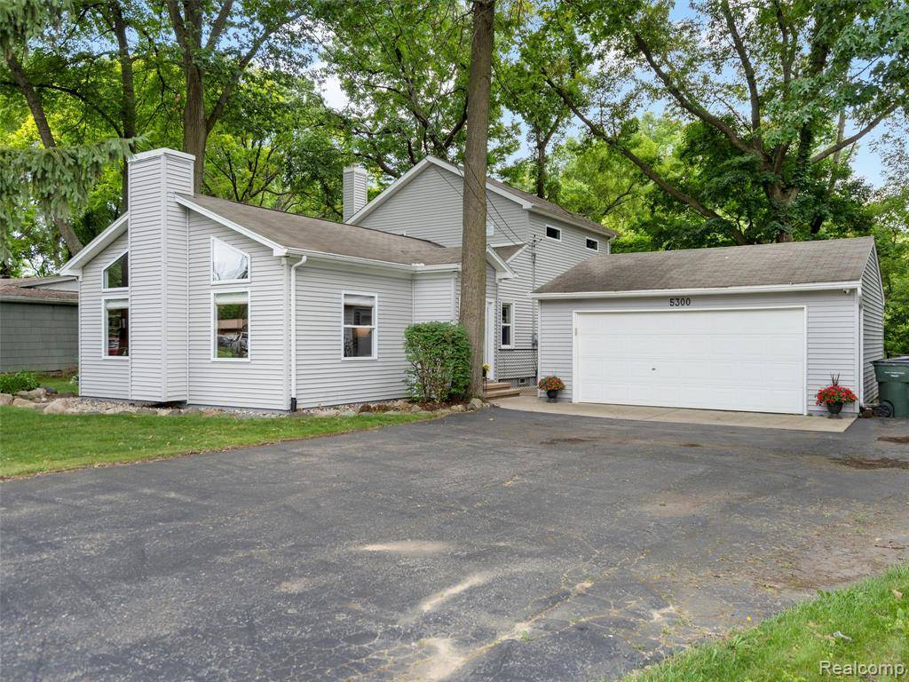 5300 Wilby Street, Shelby Twp, MI 48317