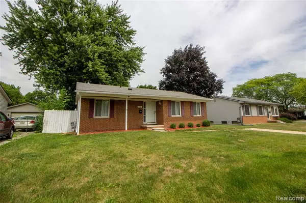 Romulus, MI 48174,30028 Jamestown Street