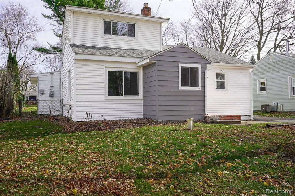 Oxford, MI 48371,967 KEITH Street