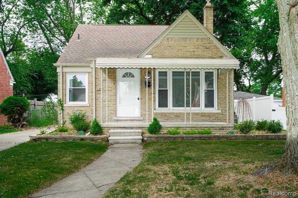 Royal Oak, MI 48073,1922 N Wilson Avenue