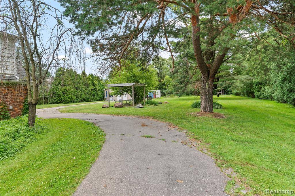 Sterling Heights, MI 48314,42192 Dequindre Road