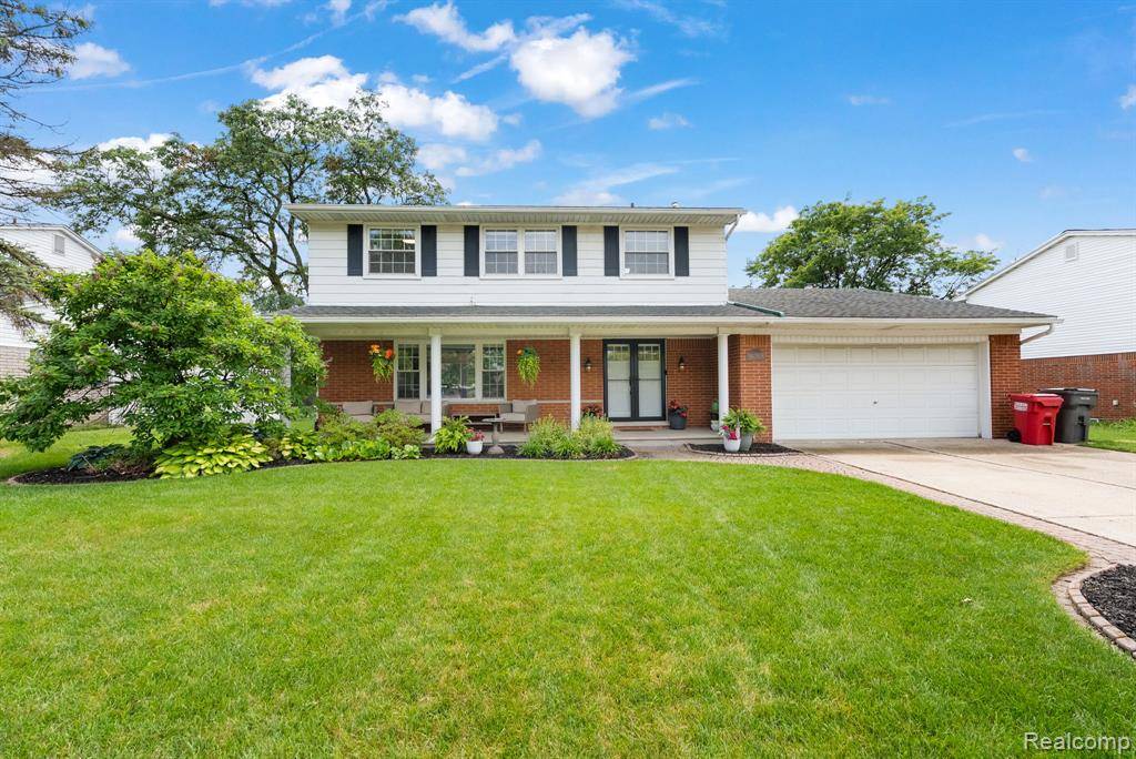 16368 Festian Drive, Clinton Twp, MI 48035
