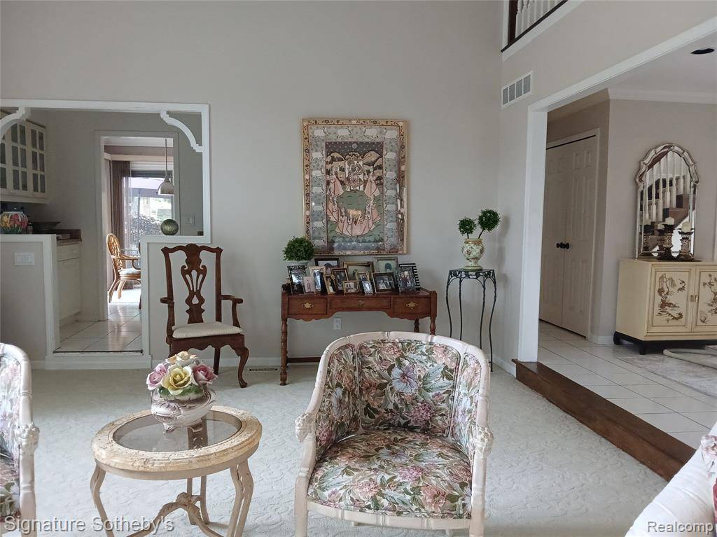 Troy, MI 48098,6383 Catalpa Court