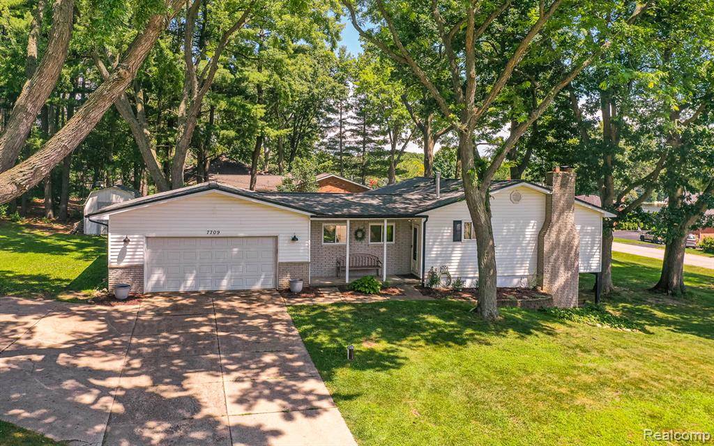 7709 Shelley Drive, Clarkston, MI 48348