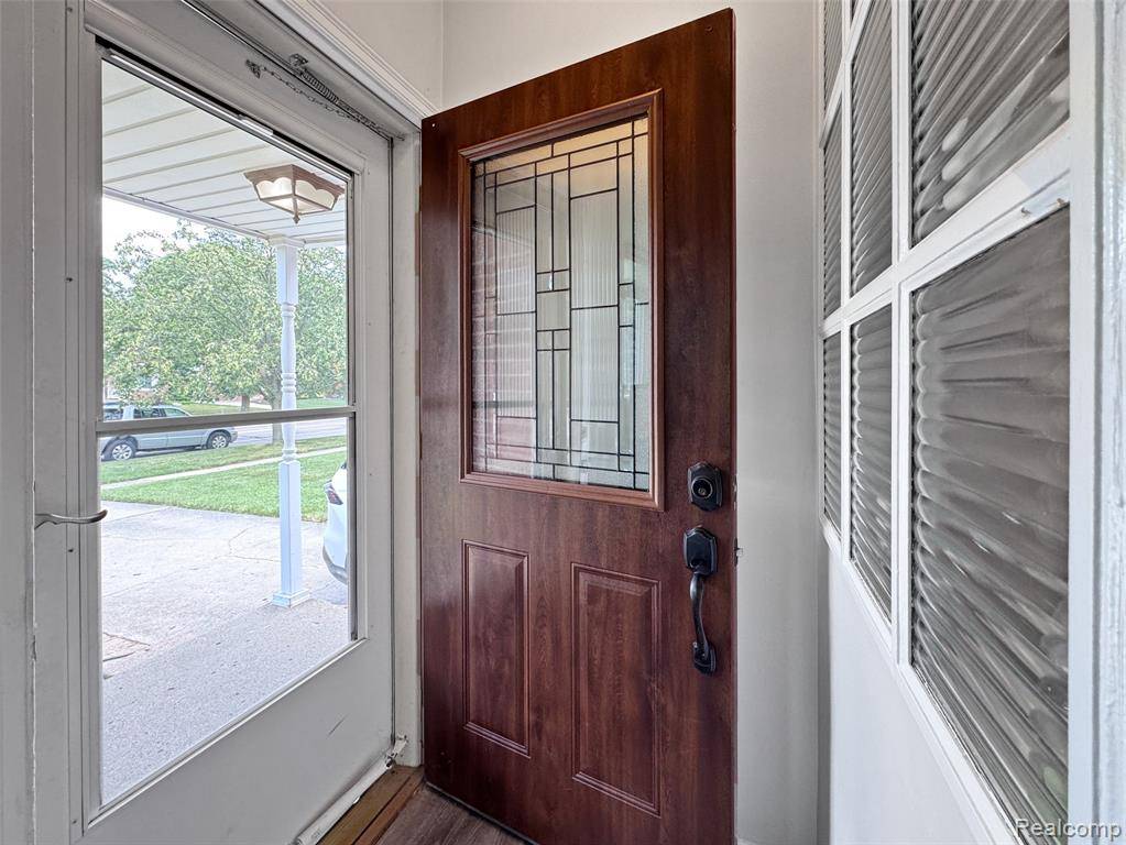 Royal Oak, MI 48073,437 Normandy Road