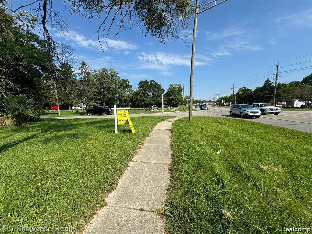 Highland, MI 48328,2830 Dixie Highway