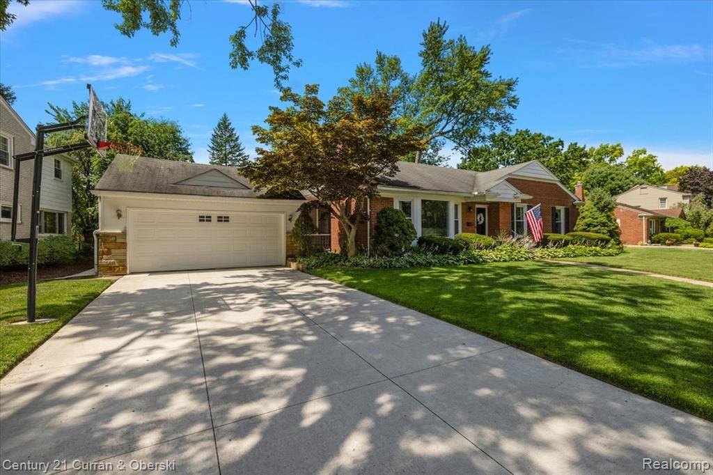 Royal Oak, MI 48073,4151 Seminole Drive